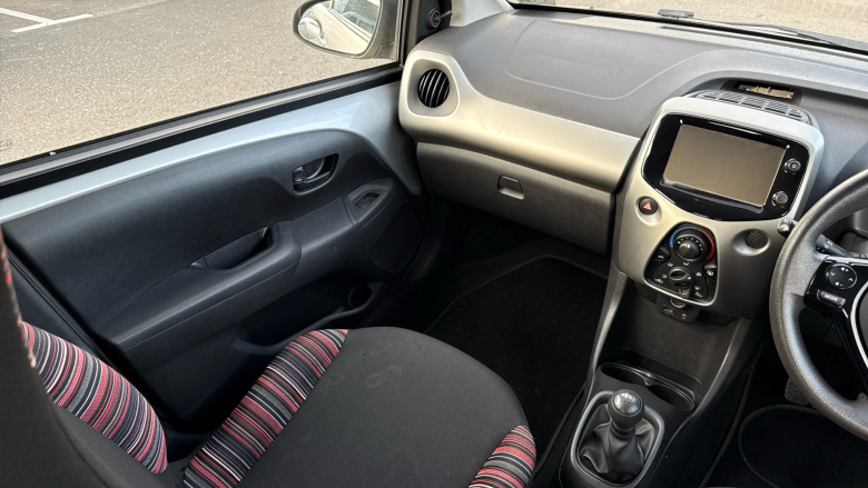 Citroen C1 1.0 VTi Feel 5dr Petrol Hatchback